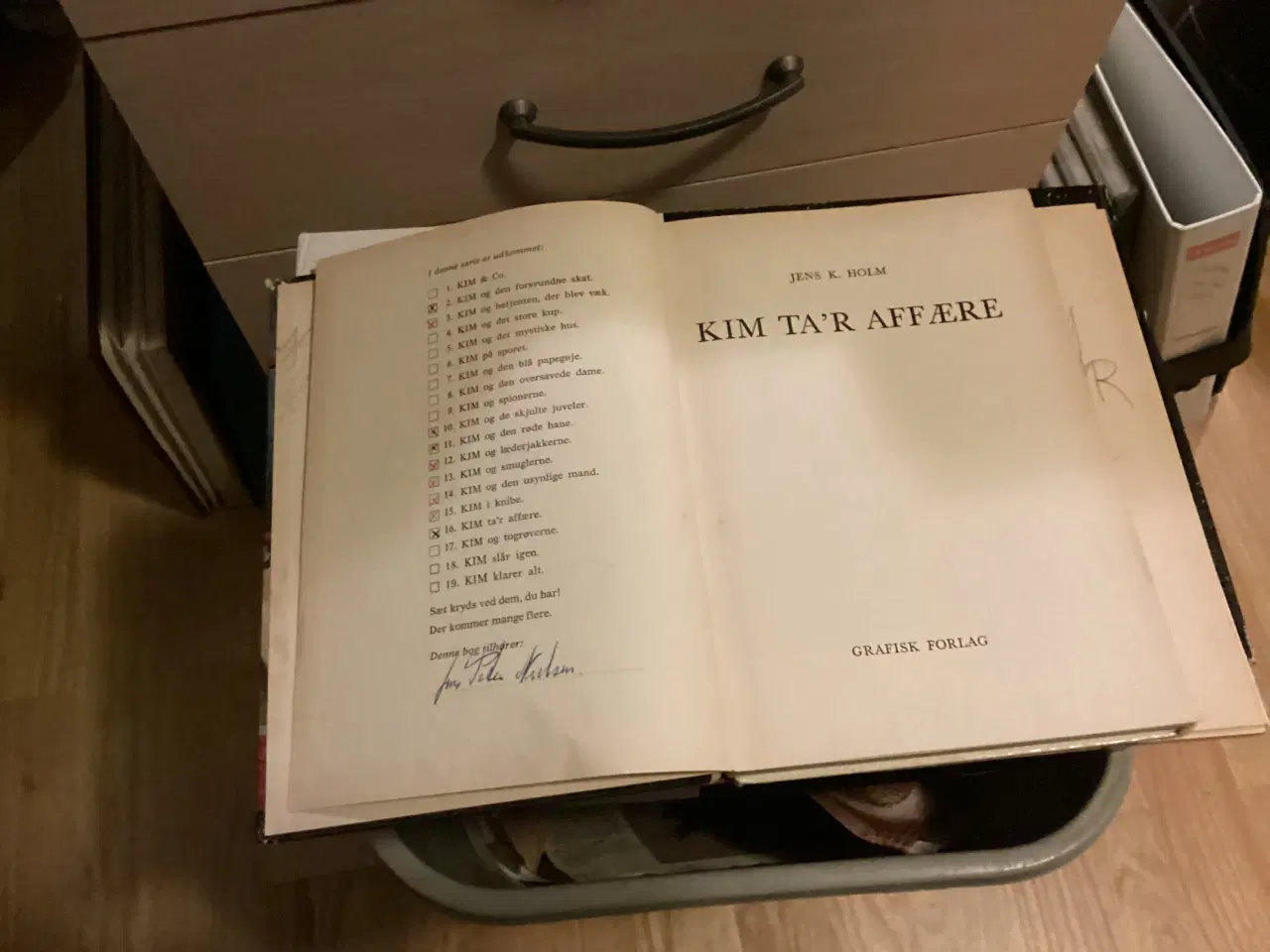 Billede 2 - To stk. bøger af, Jens k.Holm