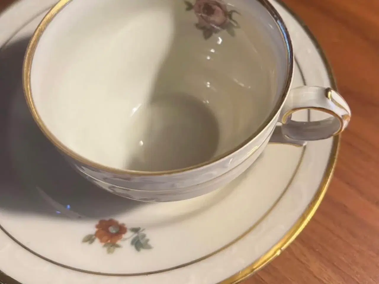 Billede 2 - Rosenborg kaffestel