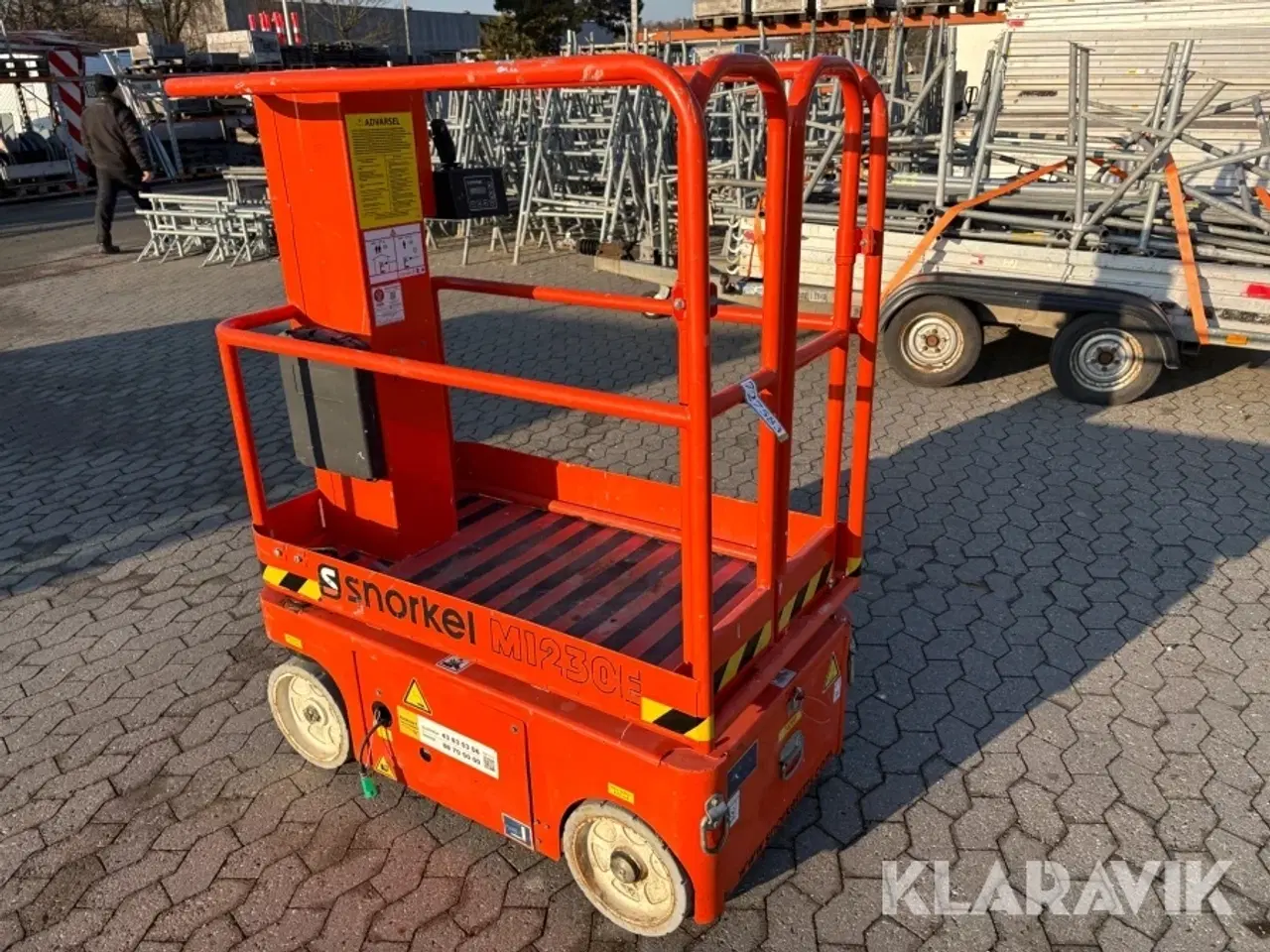 Billede 2 - Søjlelift Snorkel M1230E