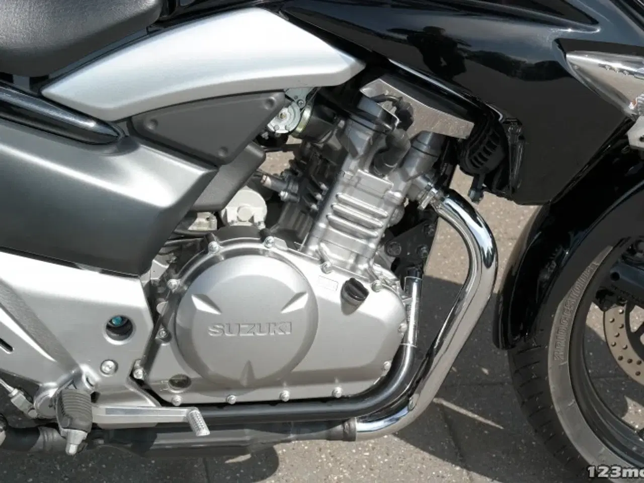 Billede 9 - Suzuki GW 250 Inazuma MC-SYD       BYTTER GERNE