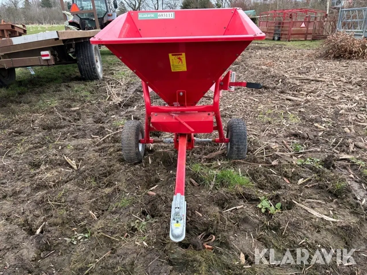 Billede 2 - Gødningsspreder / Saltspreder Yard Commander Equipment