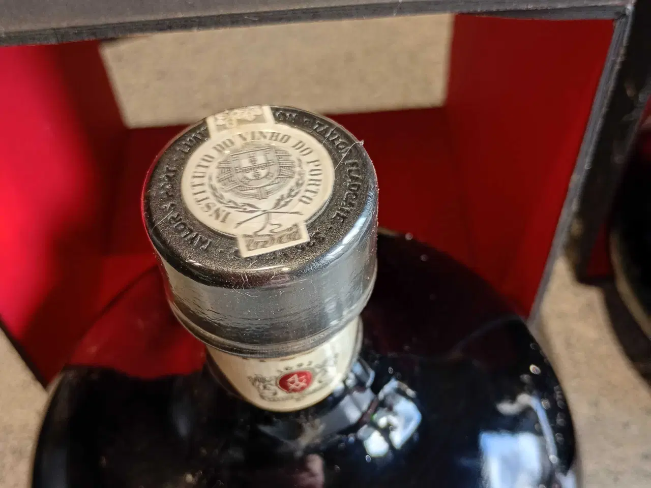 Billede 3 - Taylor s 325 jubilæum