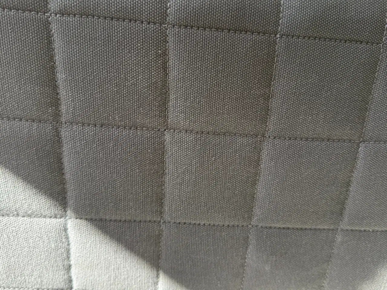 Billede 2 - Seng Skårer IKEA, Boxmadras 