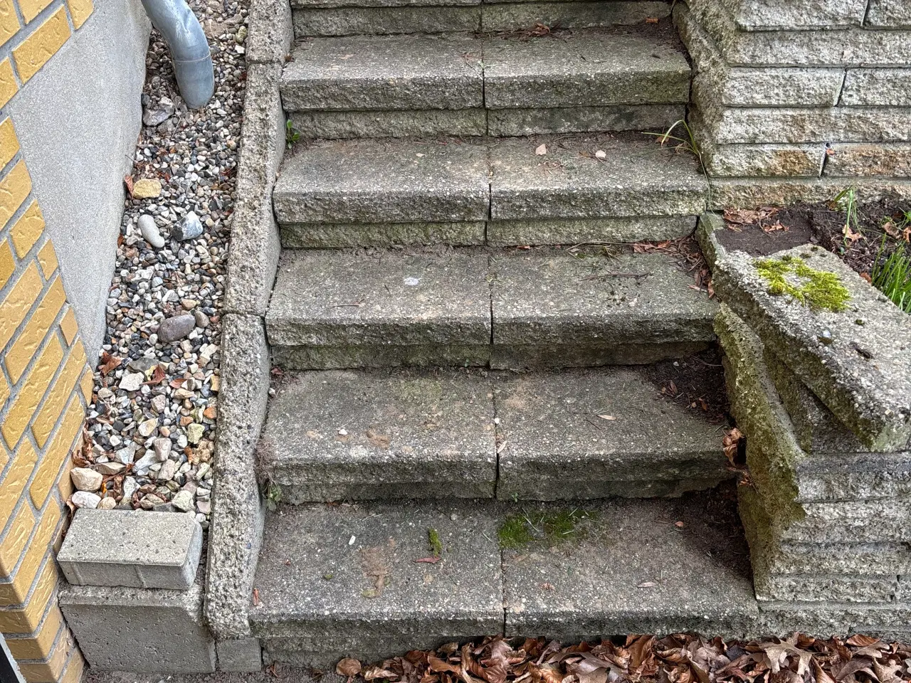 Billede 1 - Gratis trappesten