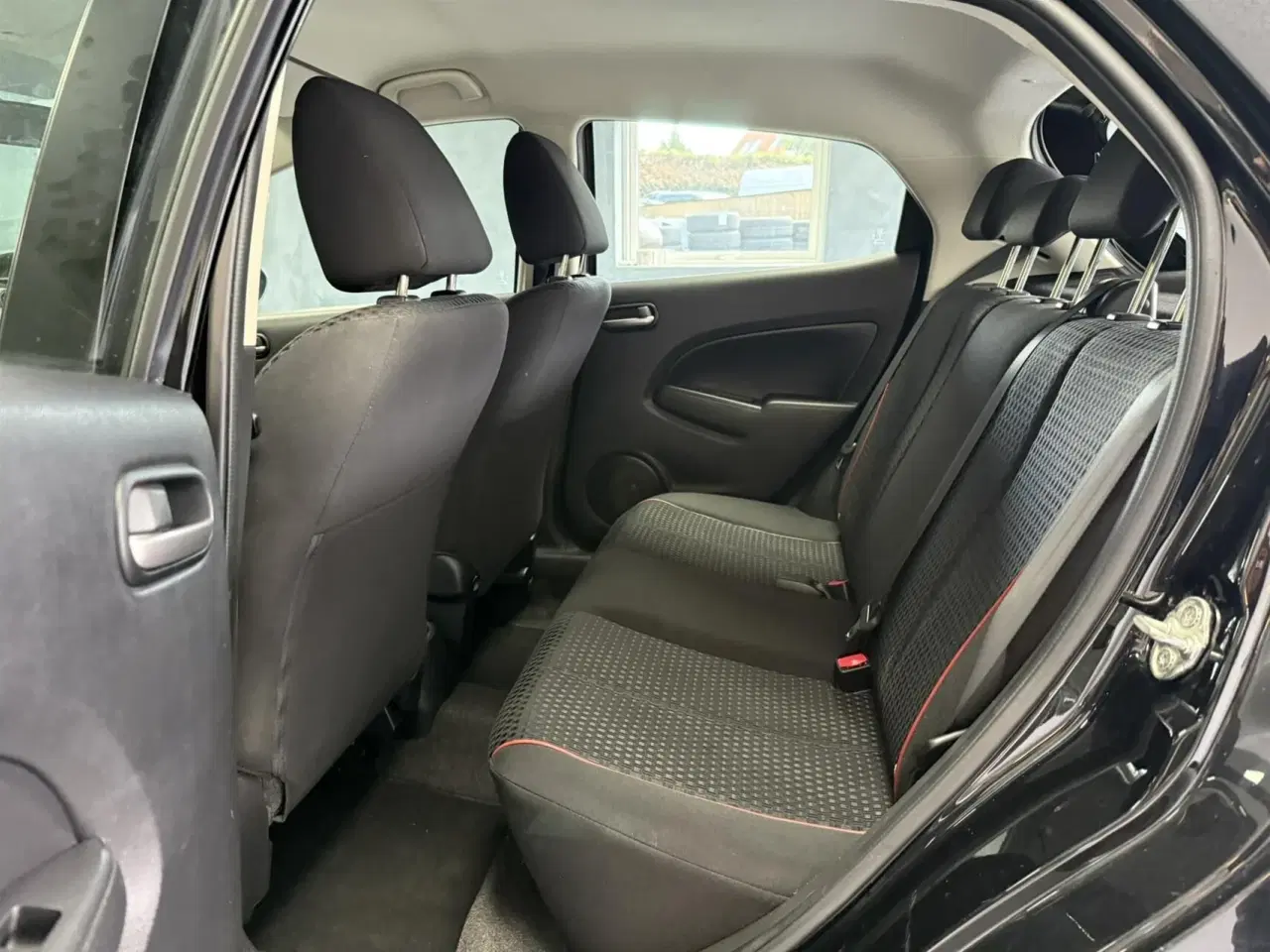 Billede 14 - Mazda 2 1,3 84HK 5d