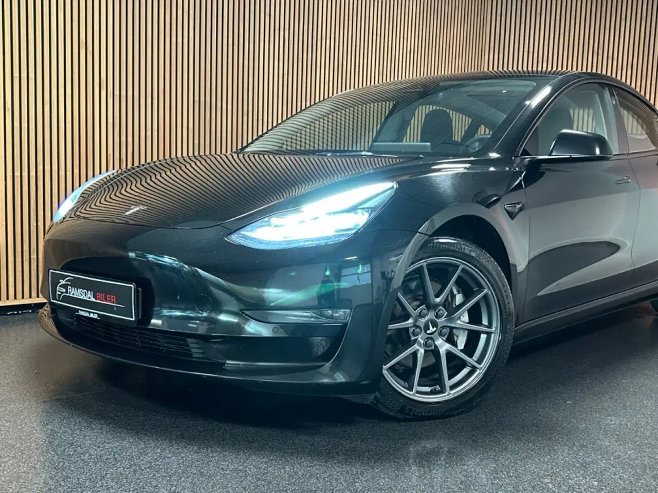 Billede 2 - Tesla Model 3  Long Range AWD