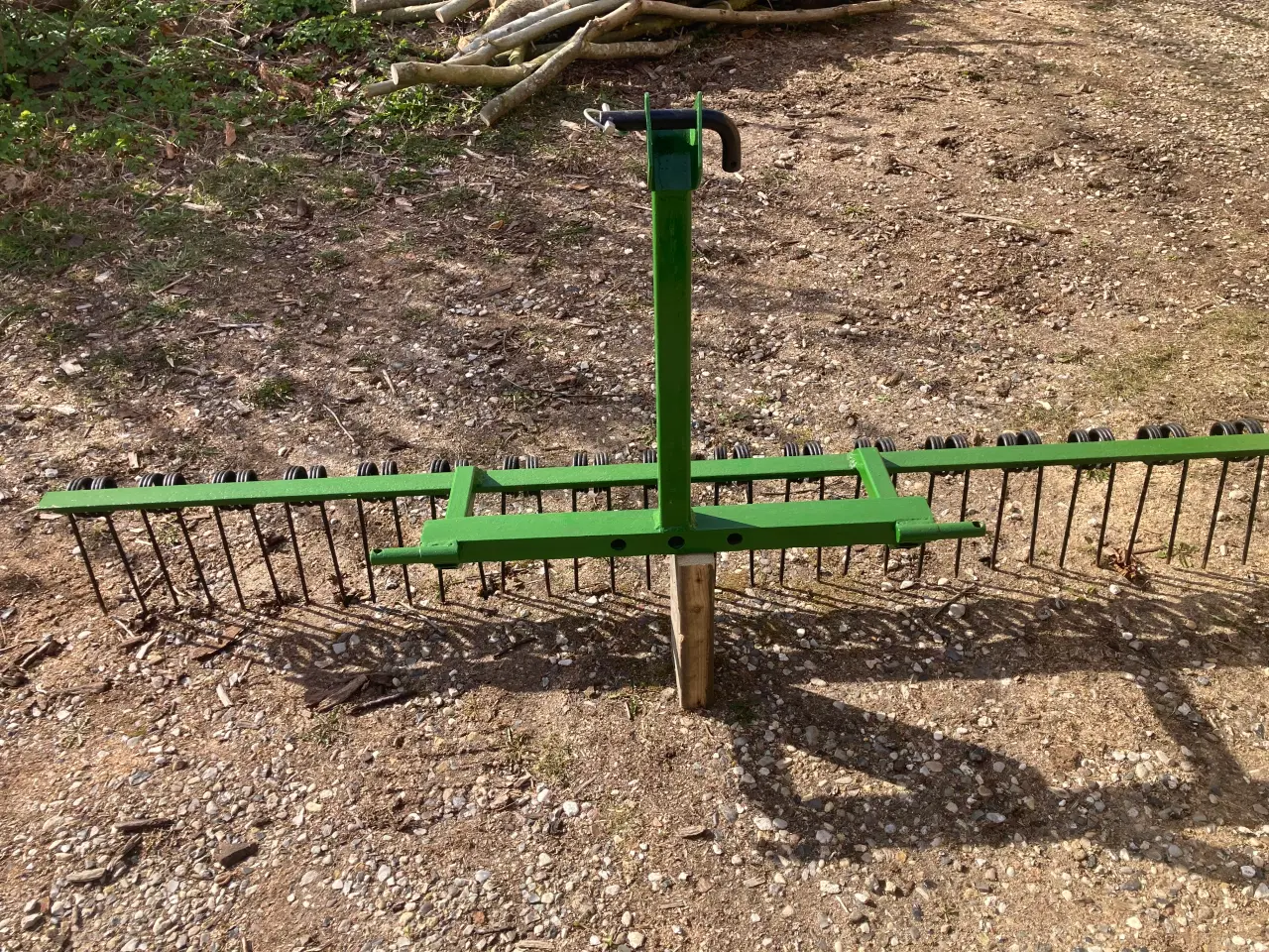 Billede 2 - Gårdrive