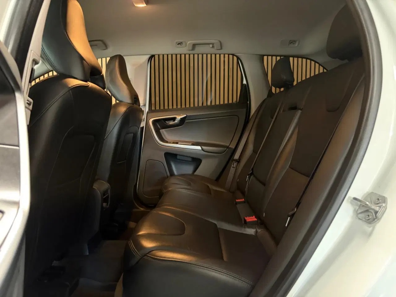 Billede 9 - Volvo XC60 2,0 D4 190 Summum aut.