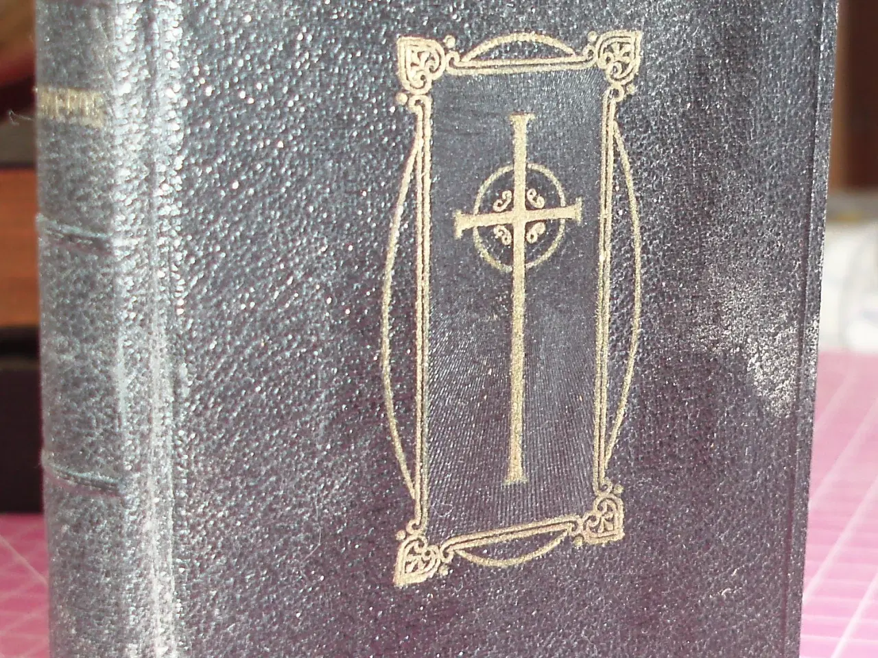 Billede 1 - Salmebog for kirke og hjem