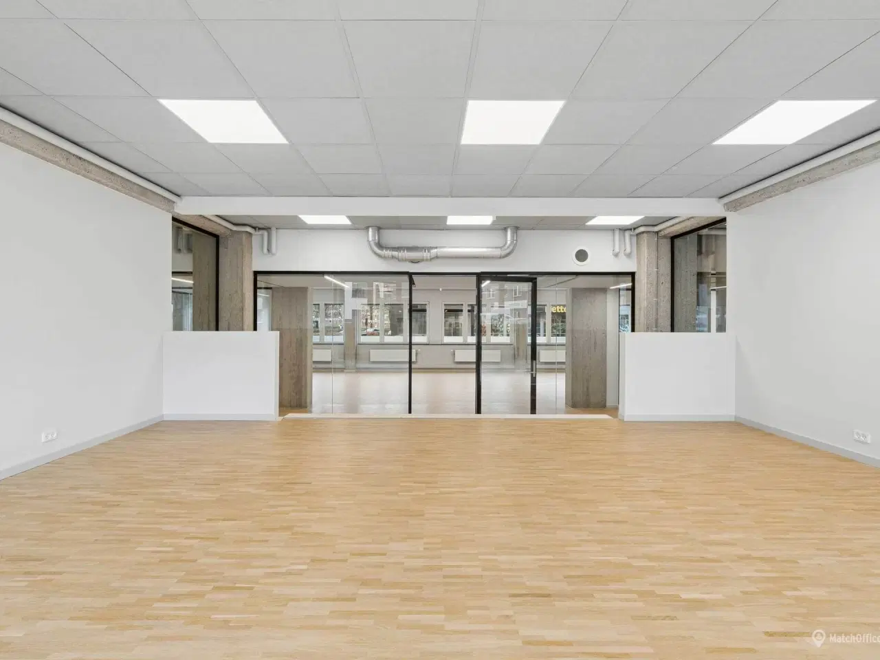 Billede 6 - Moderne lyst og nyrenoveret kontorlejemål tæt på metro