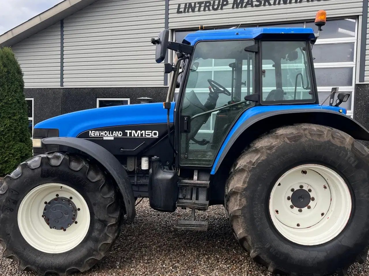 Billede 9 - New Holland TM150 Med frontlift