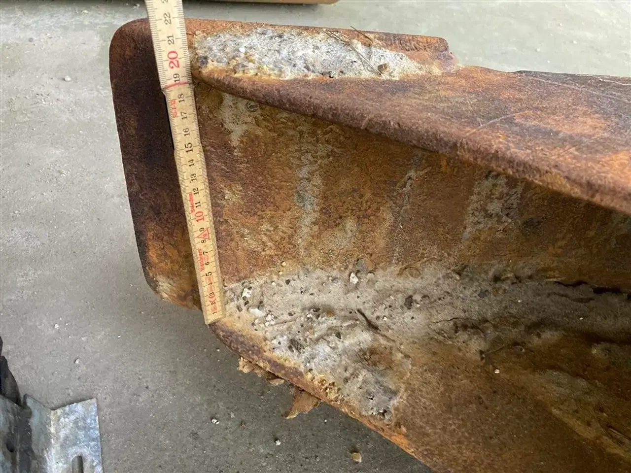 Billede 11 - Hydrema Profilskovl 30 cm i toppen og 20 cm i bunden