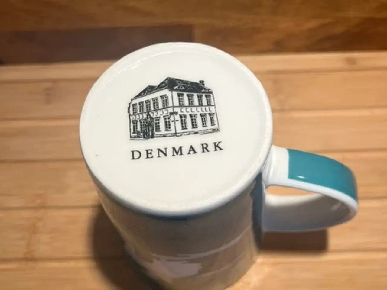 Billede 2 - XL Copenhagen Souvenir krus – Den Grimme Ælling