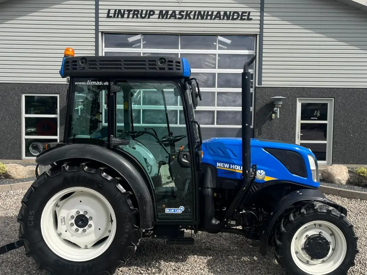 Billede 7 - New Holland T4.80 F SuperSteear med aircondition og koblingsfrit vendergear