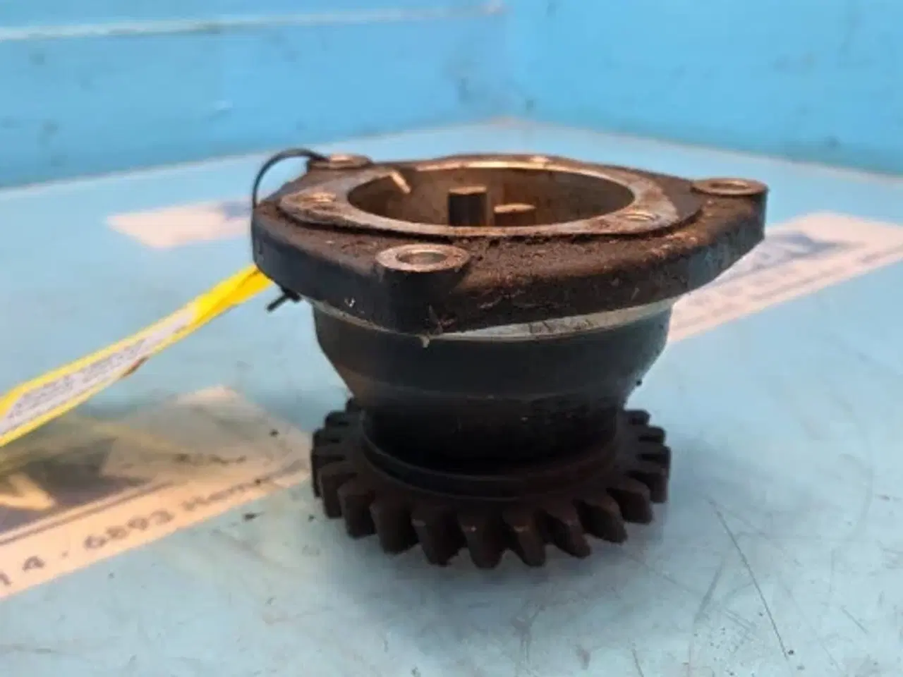 Billede 8 - Iveco F2CE9684L Brændstofpumpe 504040201