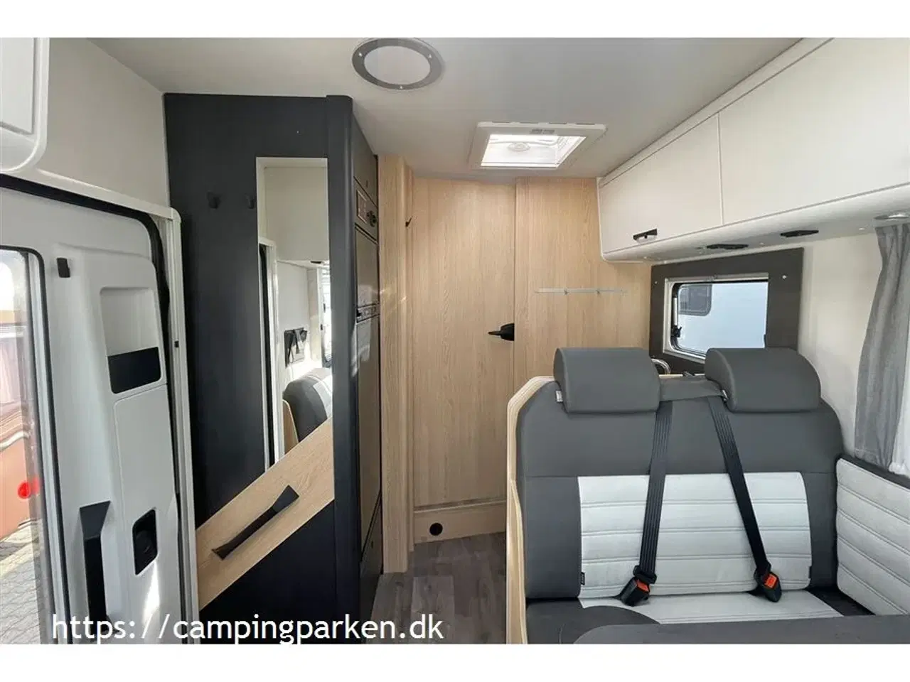 Billede 7 - 2024 - SunLight I 68 Adv. Edi. - Aut. gear   Sunlights flagskib er tilbage! Fiat Ducato, 140 hk og 9-trins automatgear