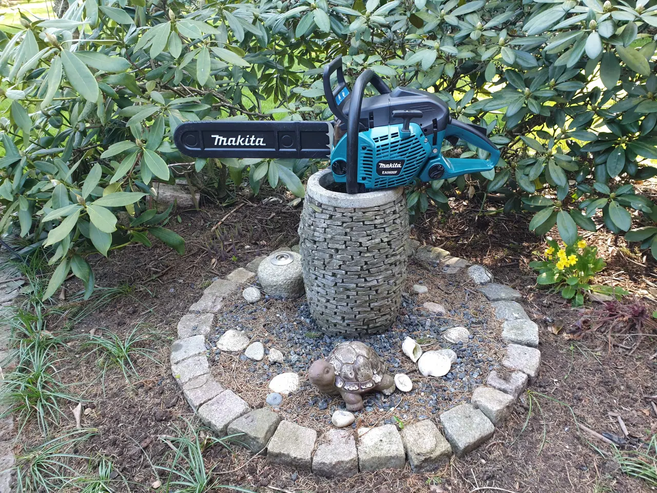 Billede 1 - Motorsav God Kraftig Makita