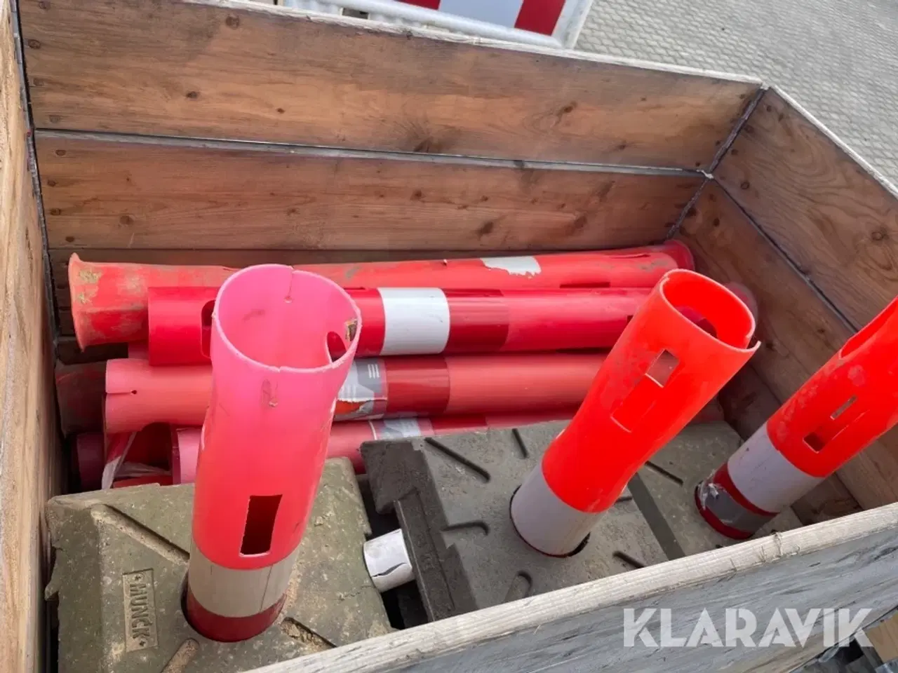 Billede 10 - Afspærrings cylinder med fødder