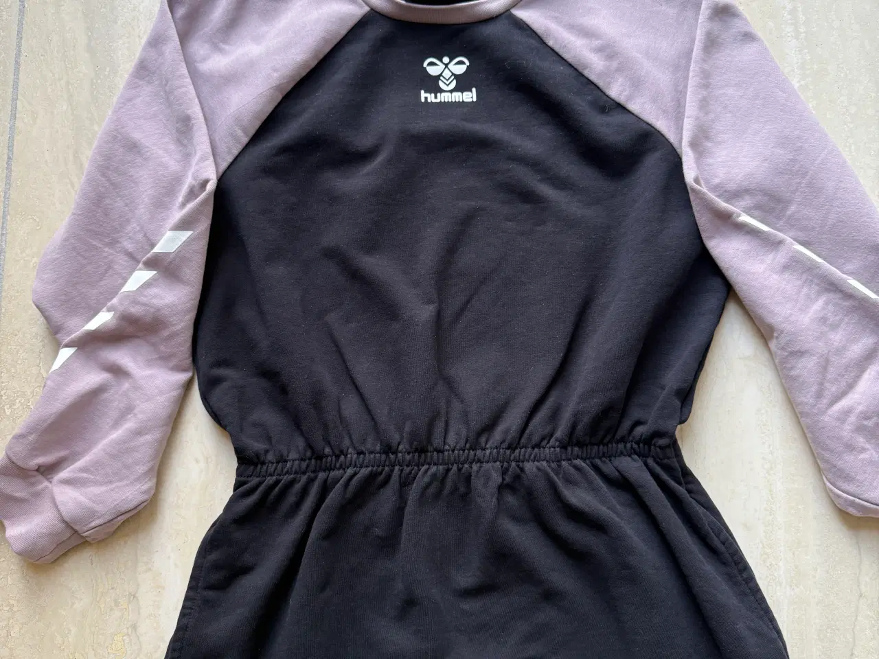 Billede 3 - Hummel kjole i økologisk bomuld, str. 134 