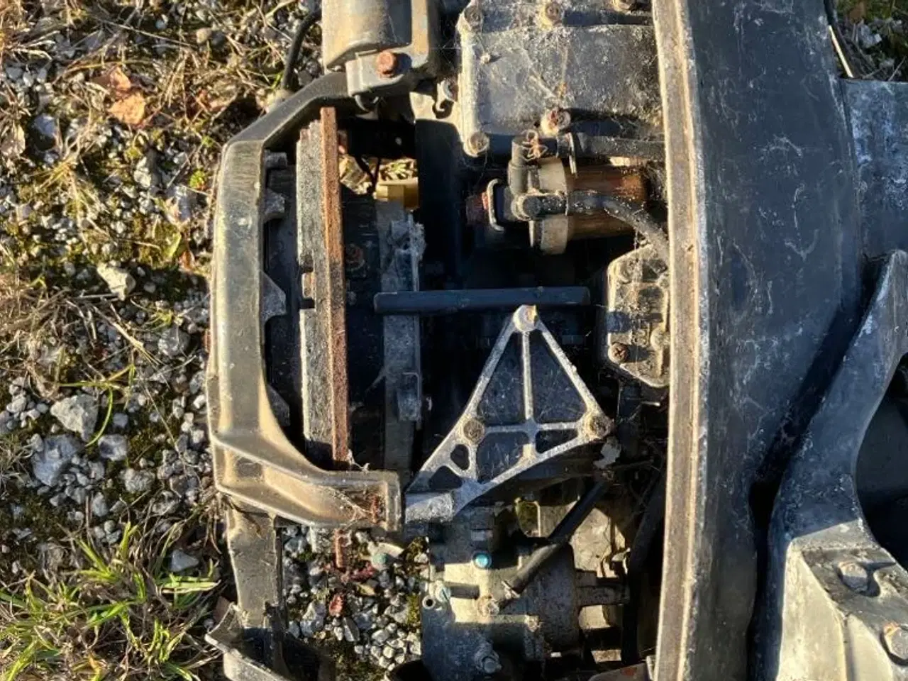 Billede 3 - Selling several 25-38hp motors!