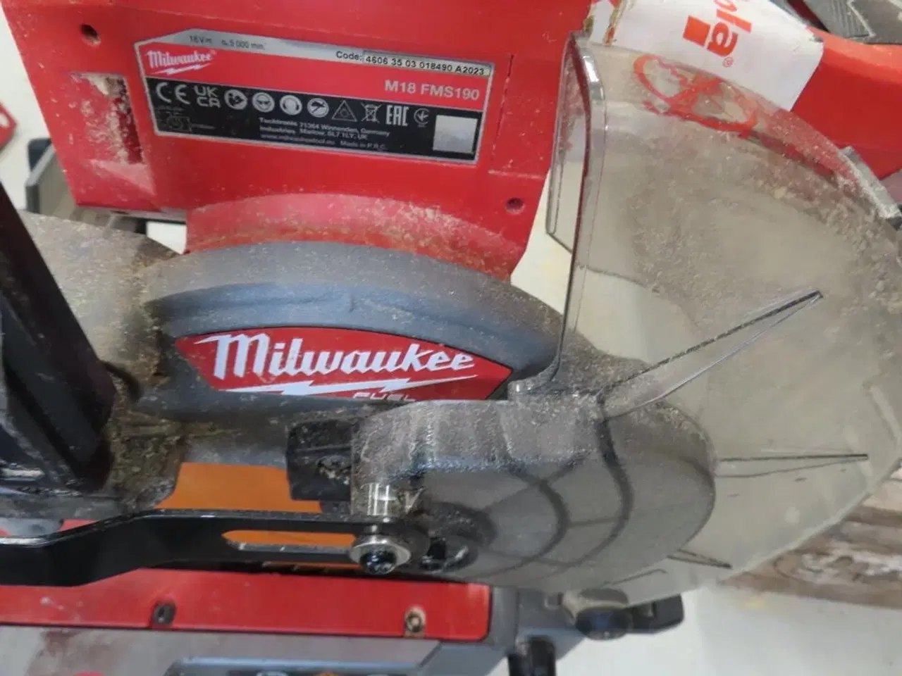 Billede 6 - Kap-/gerringssav med arbejdsstation, MILWAUKEE