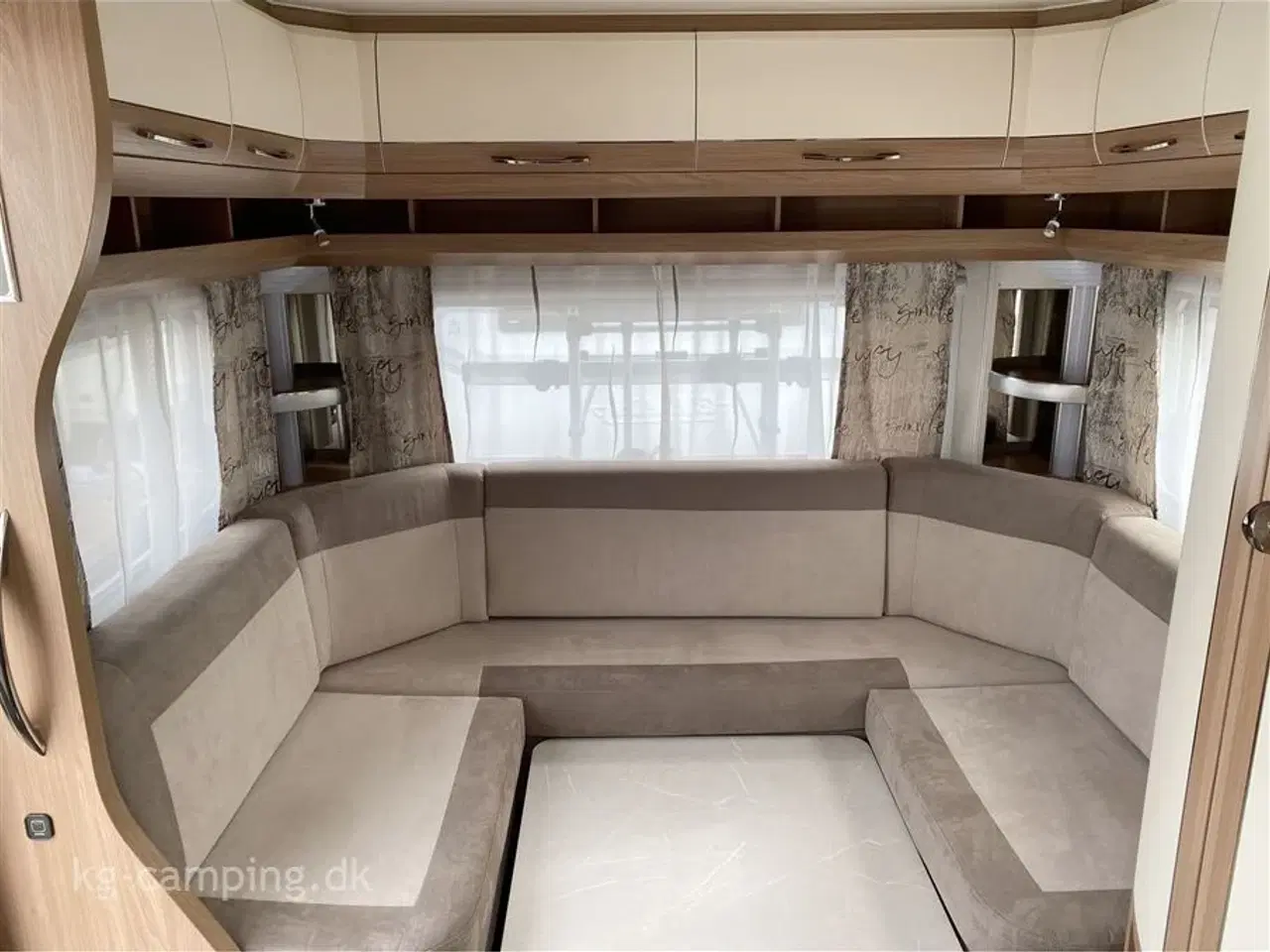 Billede 8 - 2020 - Hobby De Luxe 540 UFF Flot vogn med Fritstående dobbeltseng