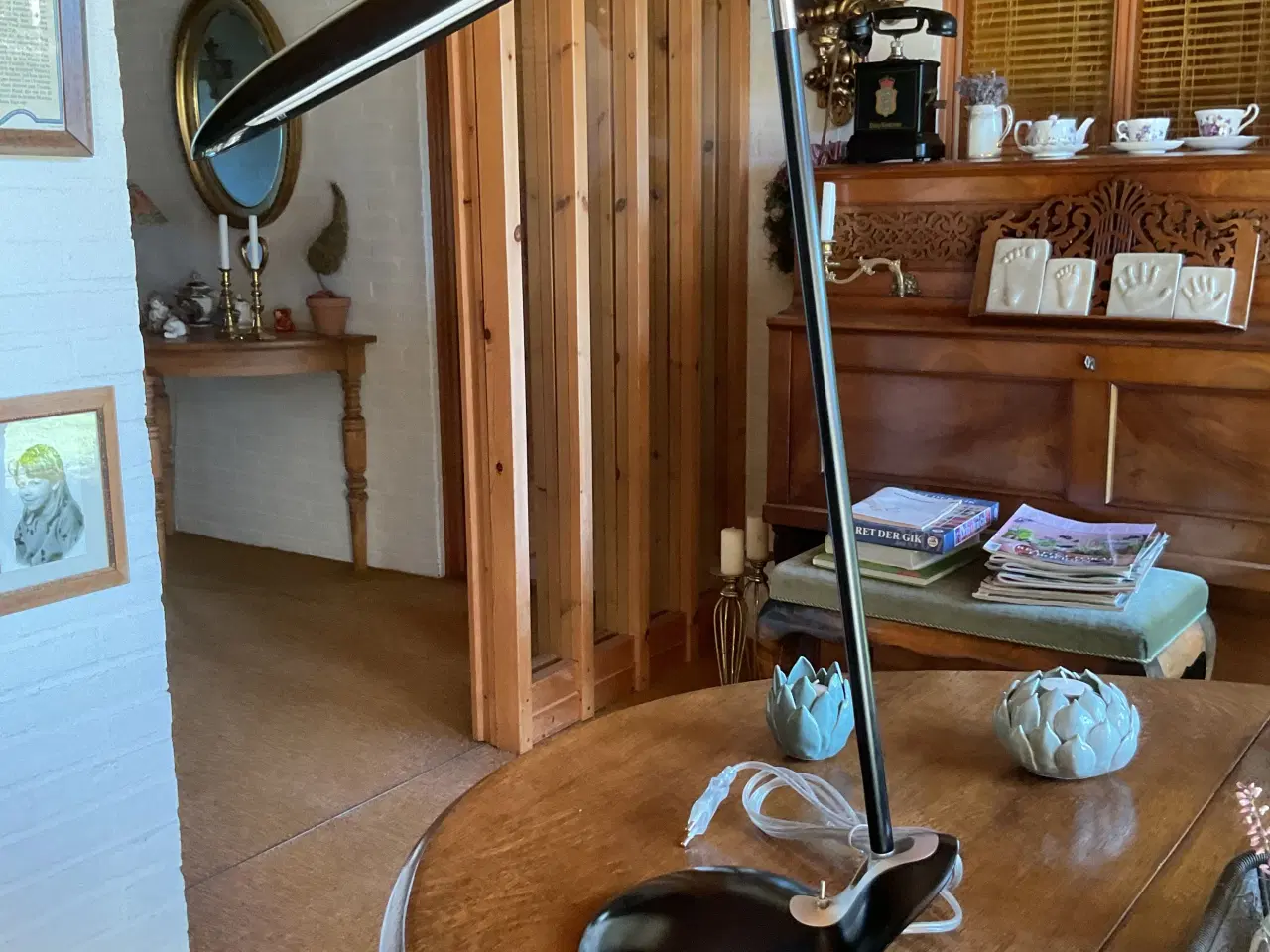 Billede 1 - Bordlampe Poppins Sort Som ny.