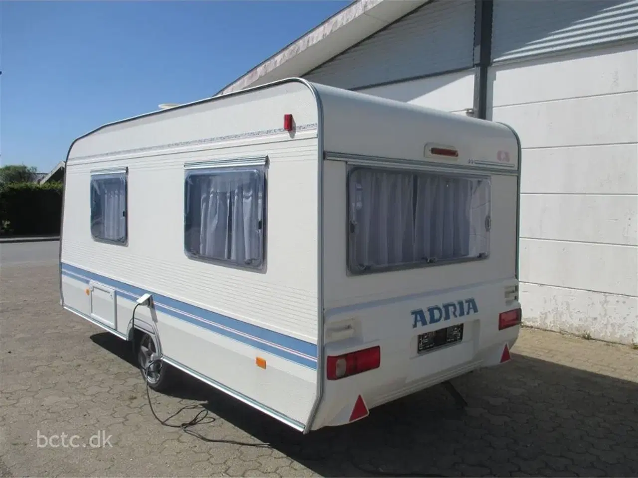 Billede 2 - 2003 - Adria Unica 432 PX