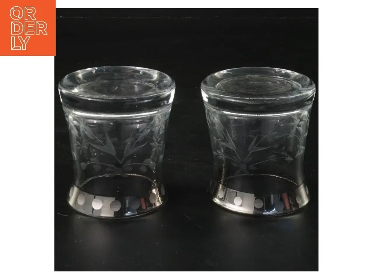 Billede 2 - glasstager med sølvkant fra lene bjerre(str. Ø 6,5x7 cm)