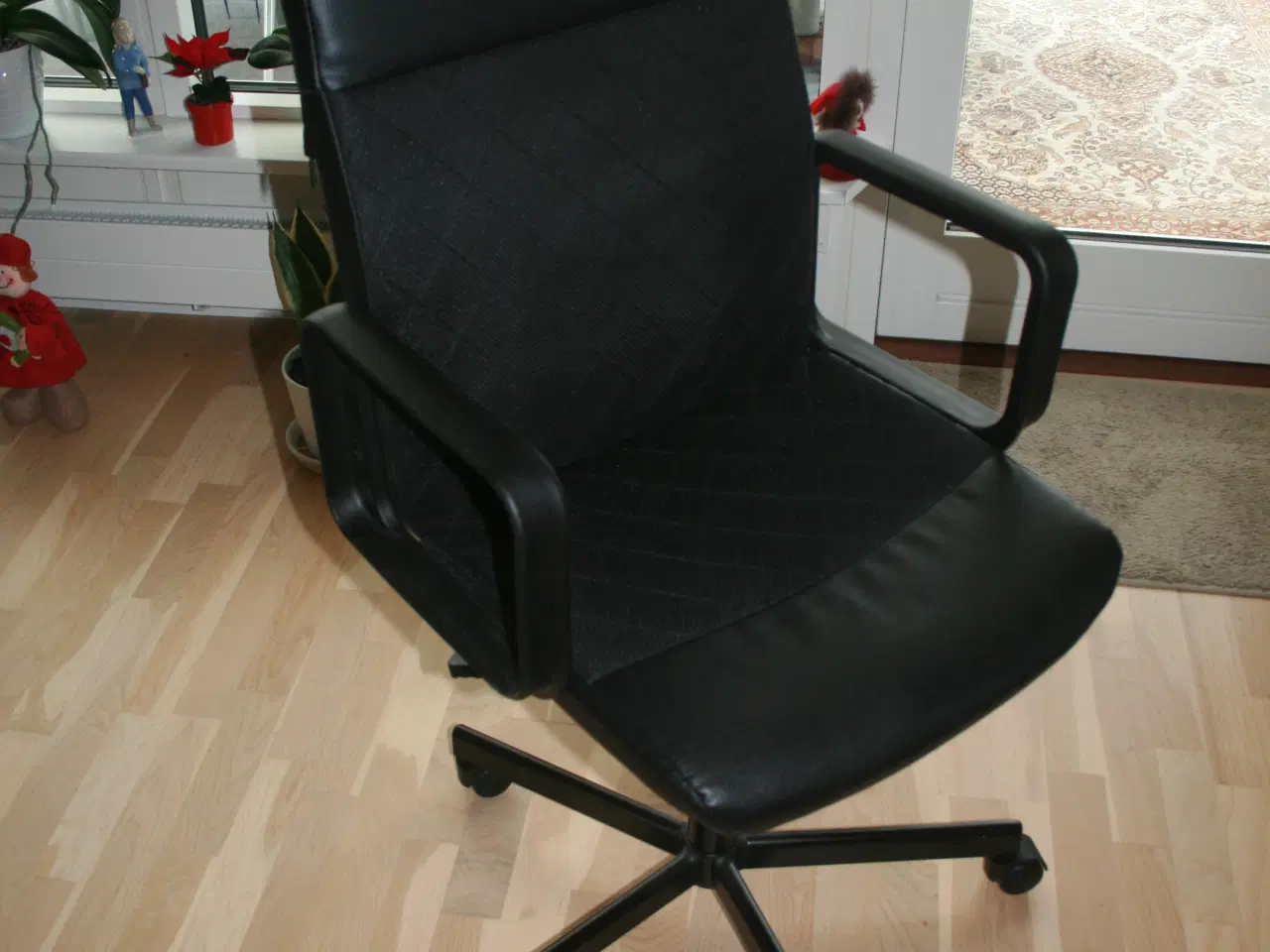 Billede 1 - Kontorstol med armlæn