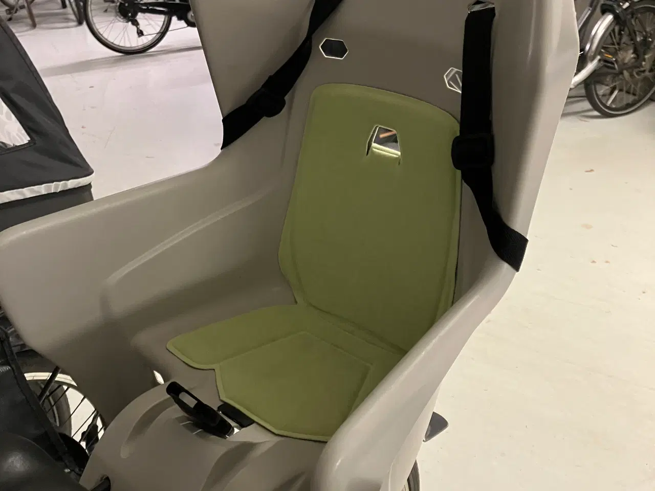 Billede 1 - Child seat for bike