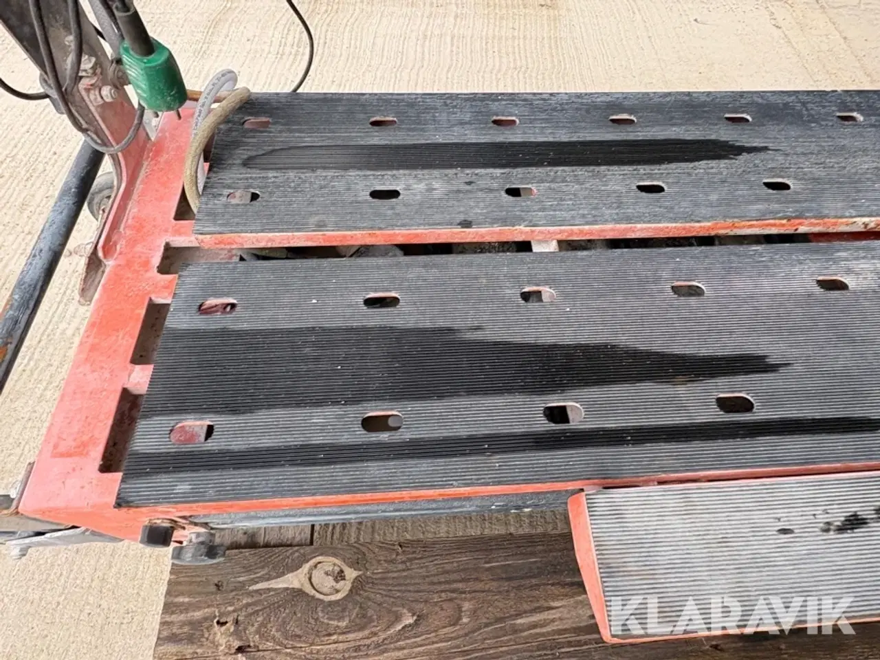 Billede 11 - Fliseskærer på bord Gölz TS250