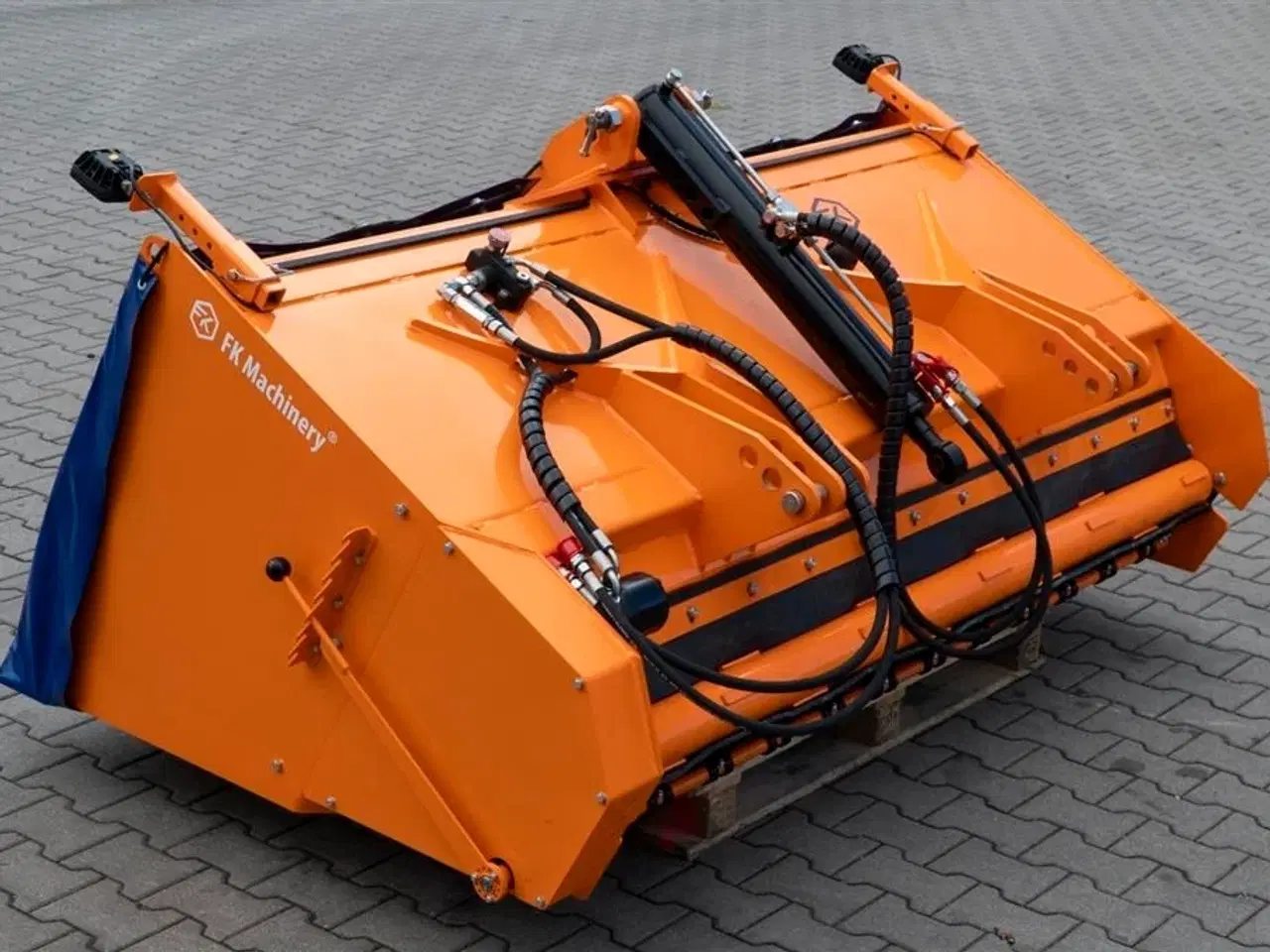 Billede 12 - FK Machinery SSM160 Sand / Salt Master valseudlægger