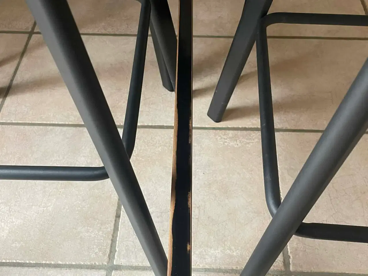 Billede 5 - Højt spisebord