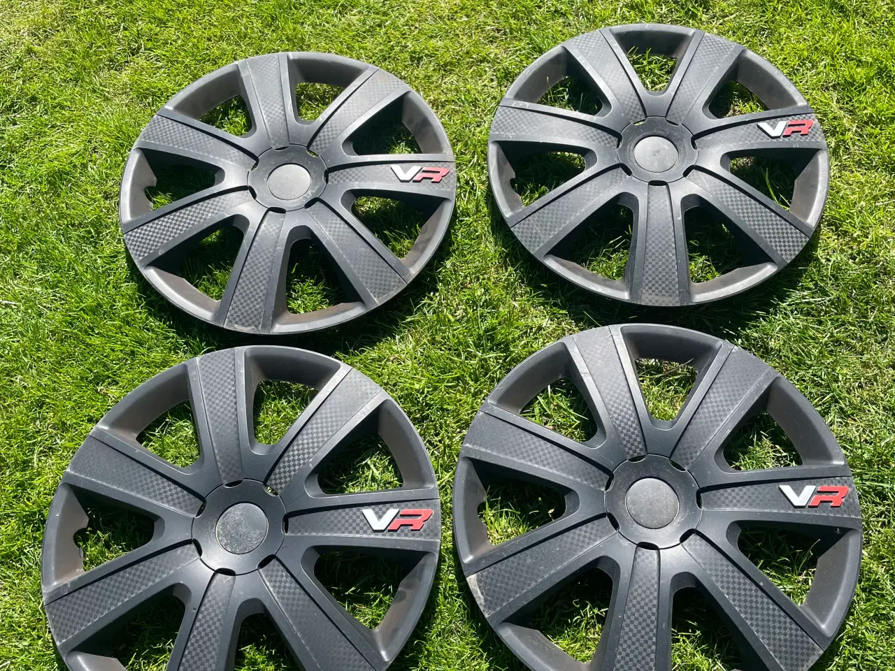 Billede 1 - Hjulkapsler