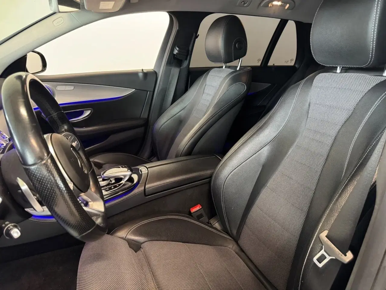 Billede 8 - Mercedes E220 d 2,0 AMG Line stc. aut.