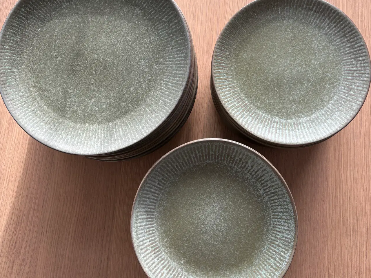 Billede 2 - Spisestel Aida Relief 