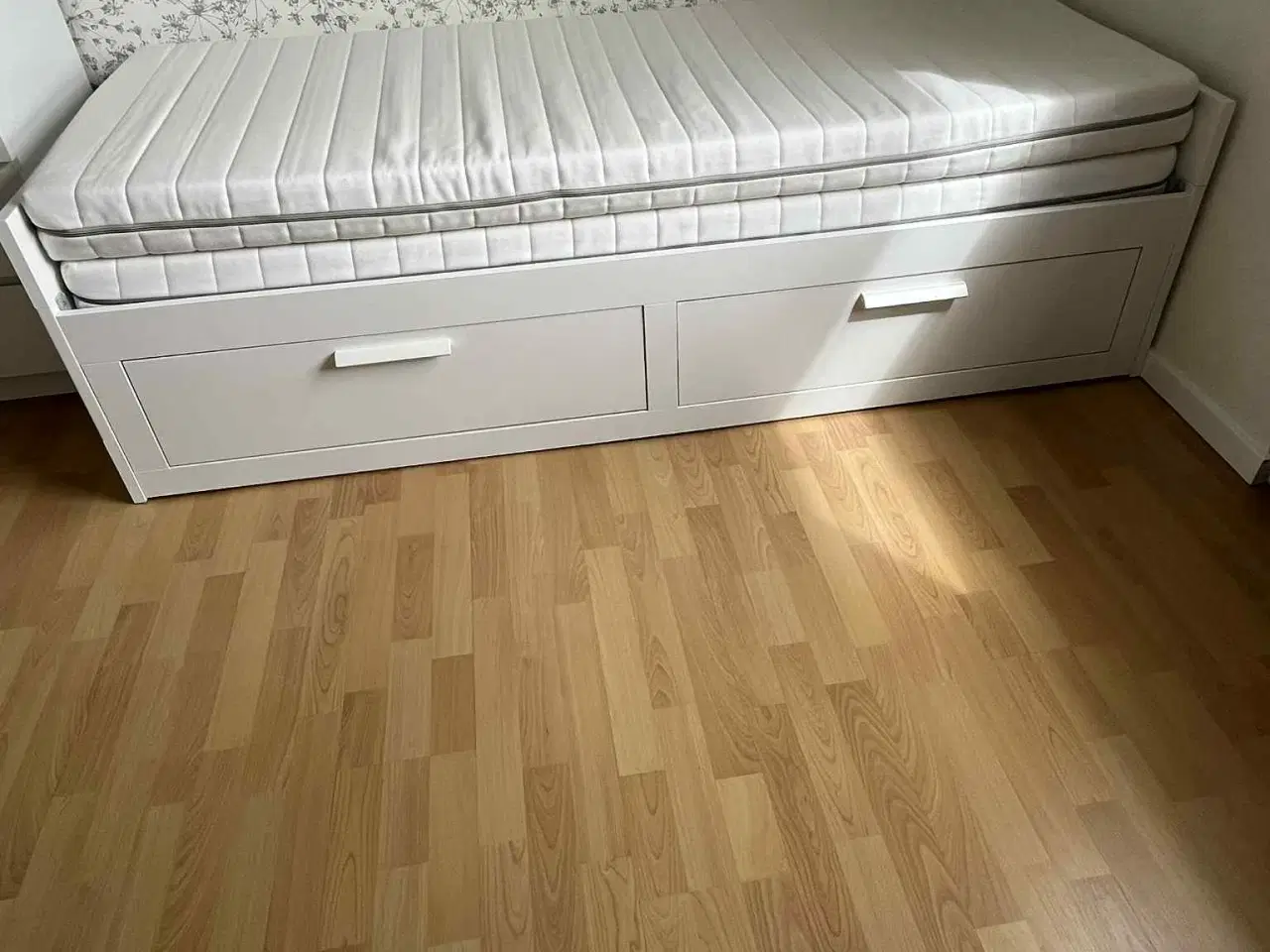 Billede 6 - Seng incl. madrasser 