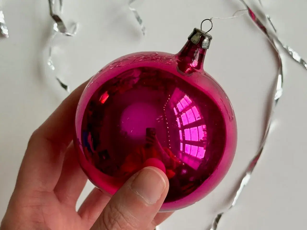 Billede 2 - Vintage julekugle, stor pink
