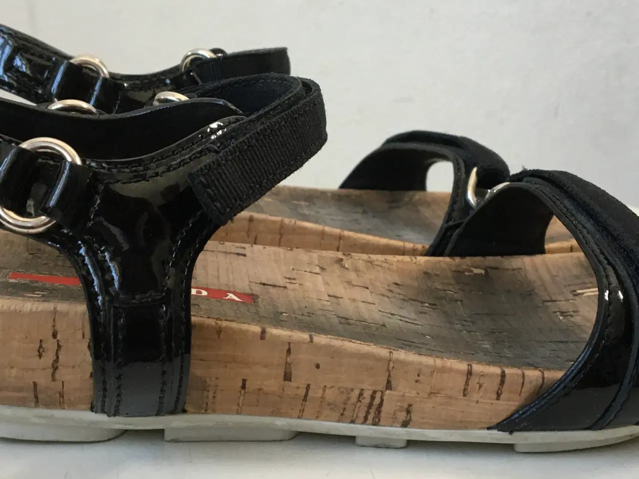 Billede 4 - Prada, sandaler, str 32