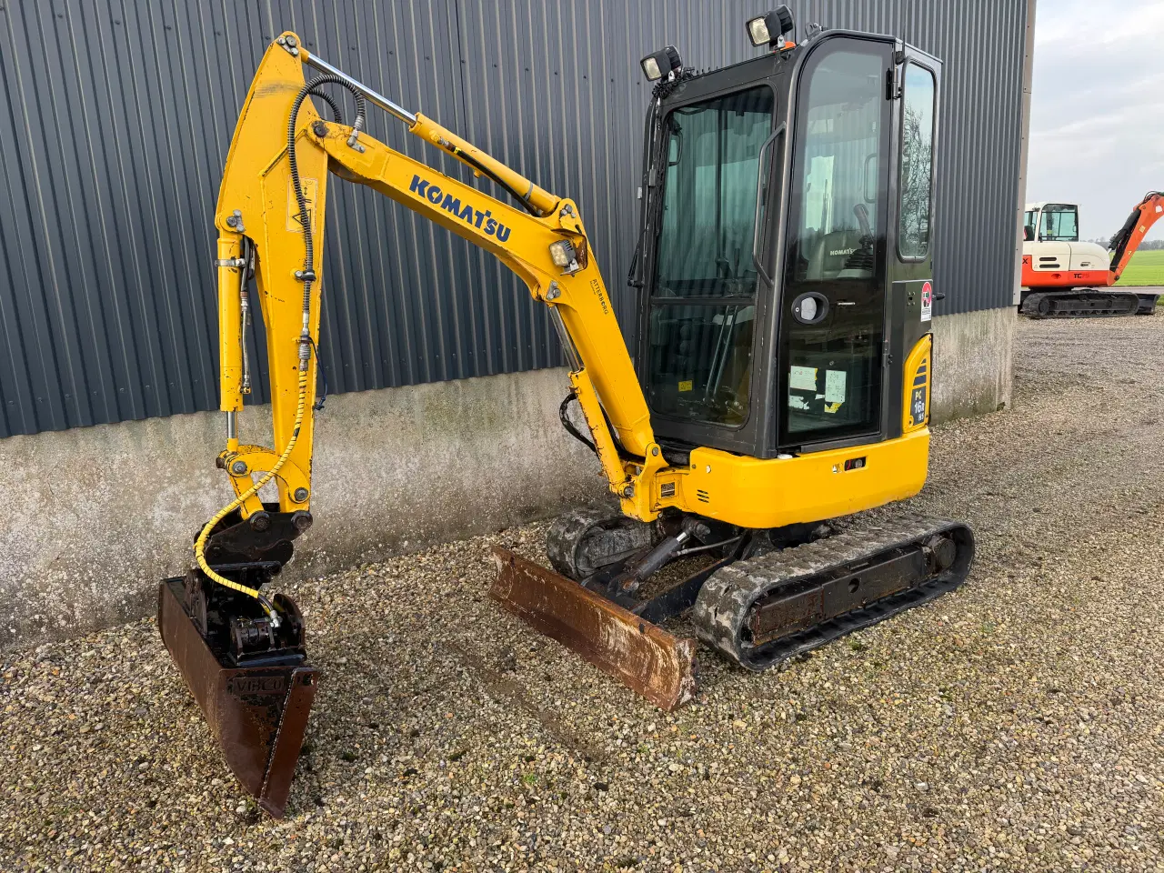 Billede 1 - !! Komatsu PC16R-3HS minigraver KUN 959 TIMER !!