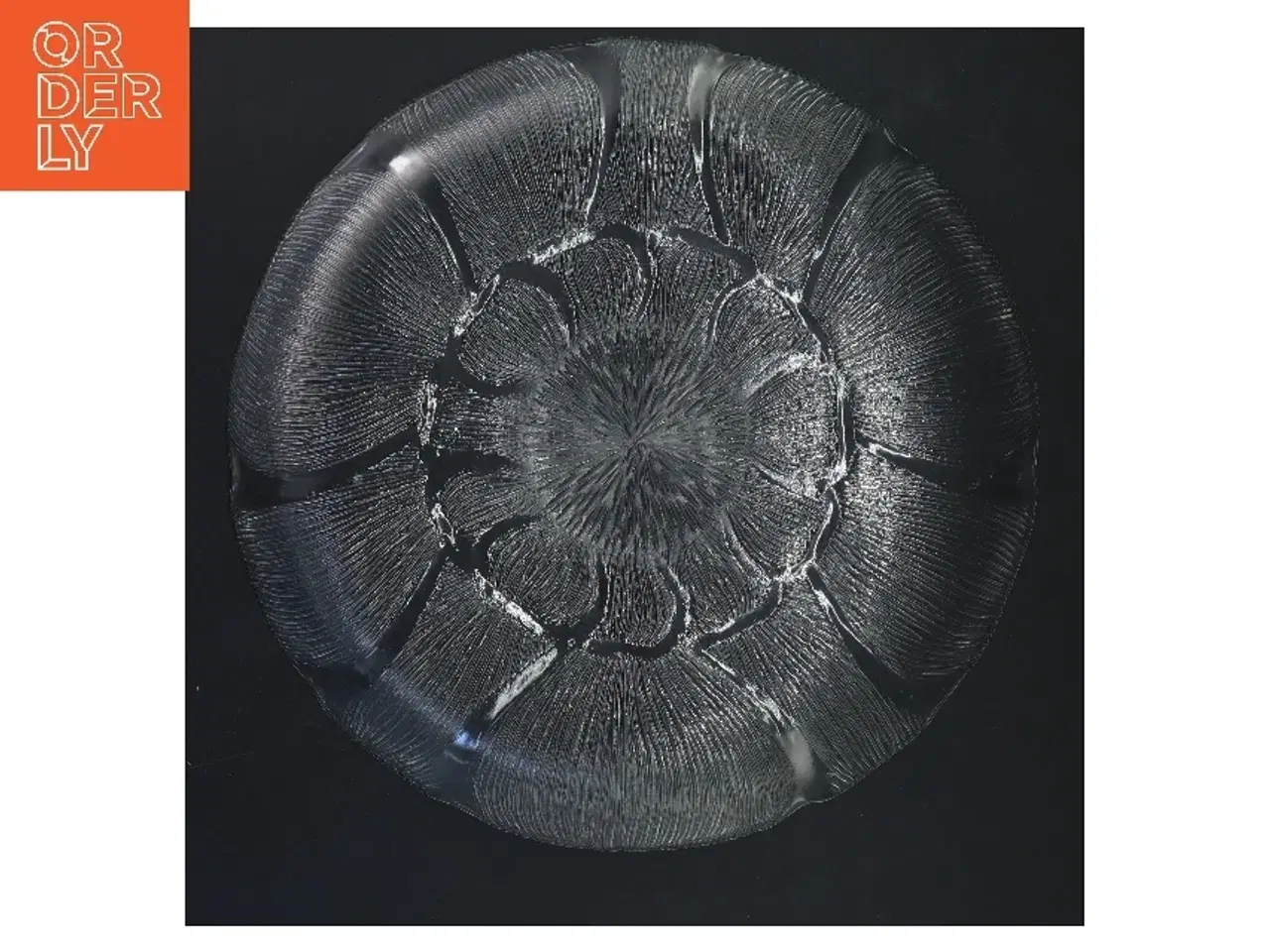 Billede 3 - Glasfad med mønster (str. Ø 27,5 cm)