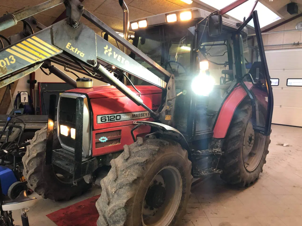 Billede 6 - Traktor med frontlæsser købes 