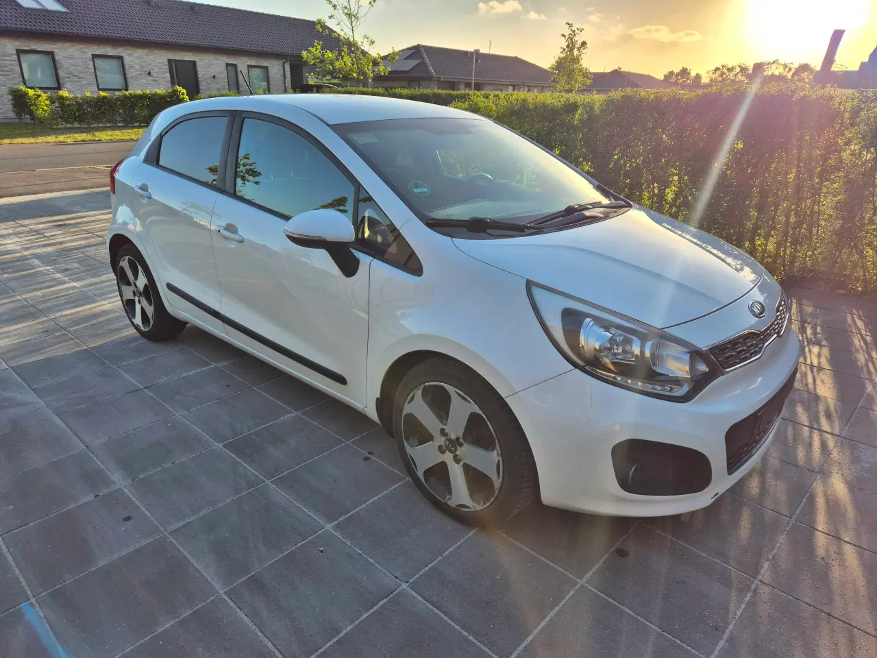 Billede 1 - Kia Rio 1,4 benzin