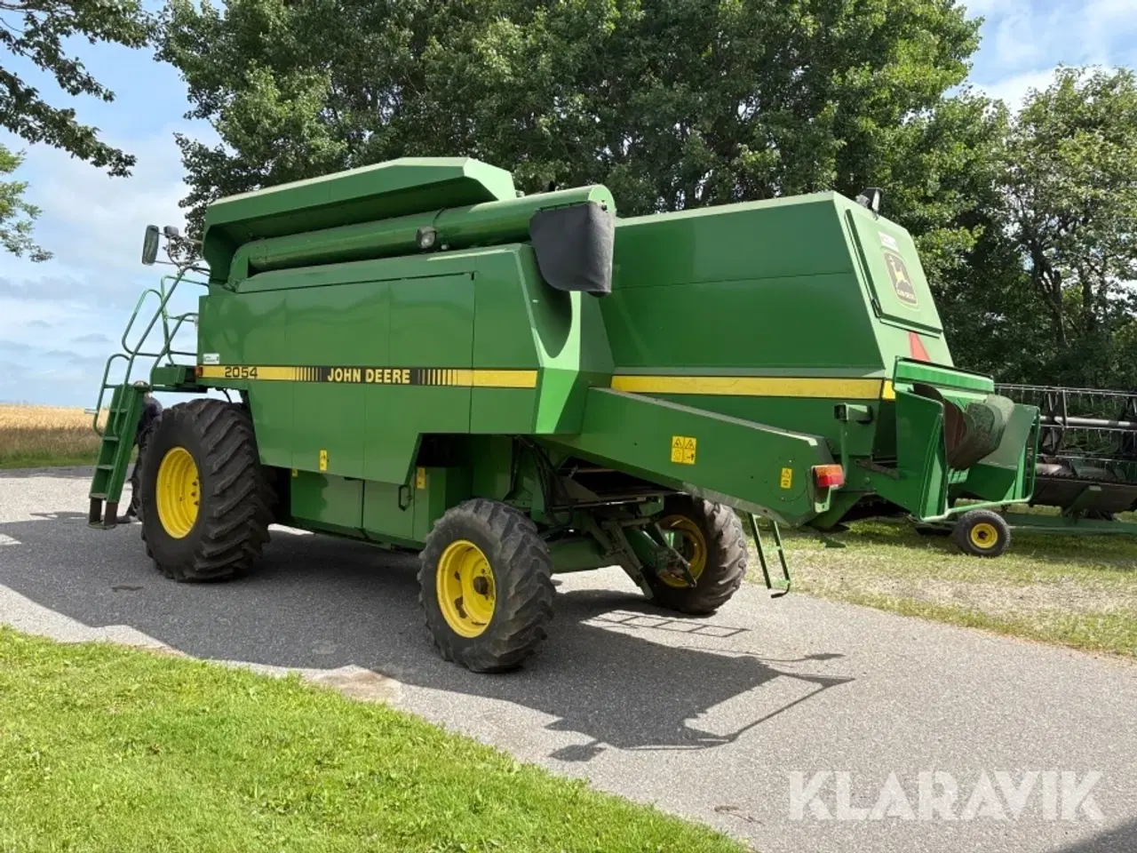 Billede 8 - Mejetærsker John Deere 2054 med skærbord og skærbordsvogn