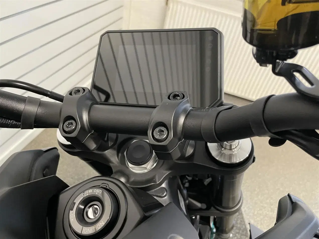 Billede 8 - Yamaha MT-09 Midnight Cyan