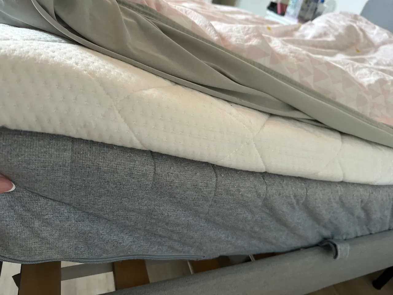 Billede 3 - Seng fra Ikea 