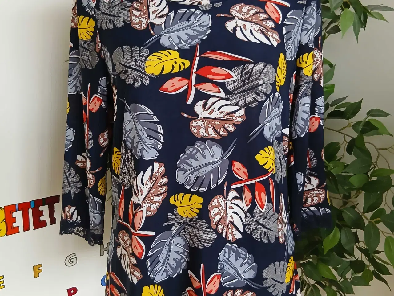 Billede 1 - Bluse. Any Way. Large/40