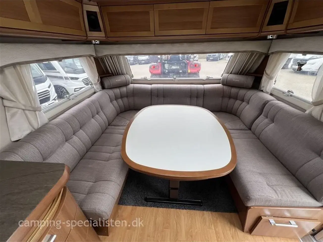 Billede 5 - 2012 - Kabe Royal 610 XL KS   2012 Kabe Royal 610 XL KS - Se den nu hos Camping-Specialisten.dk