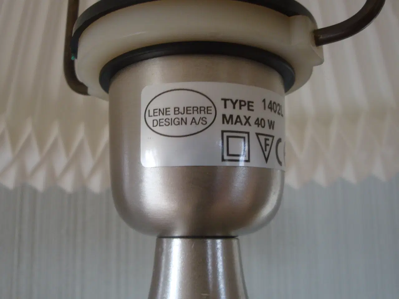 Billede 7 - Lene Bjerre bordlampe med Le Klint skærm